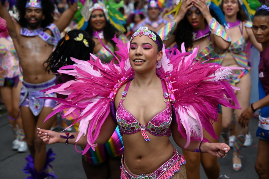 ../Images/Zomercarnaval 2024 213.jpg